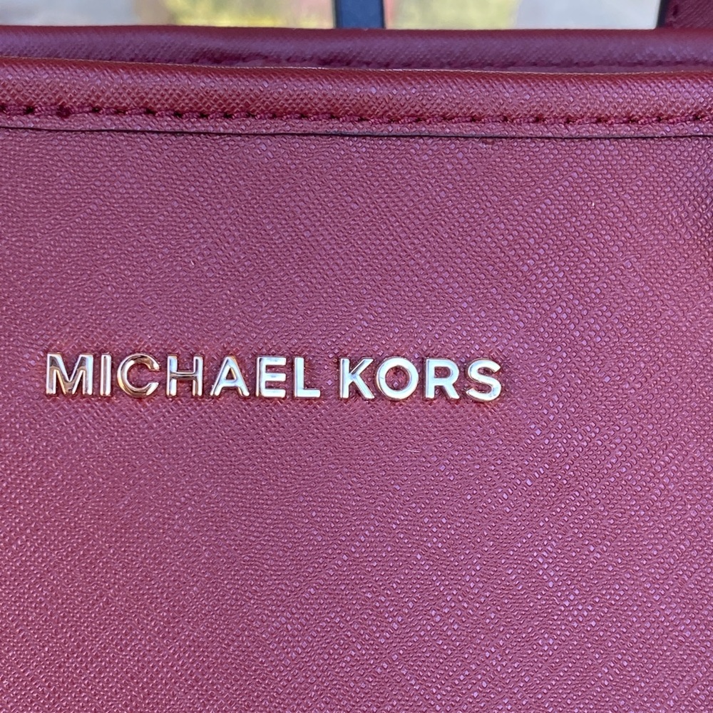 NWT Michael Kors LG EW Leather tote handbag - Picture 4 of 10